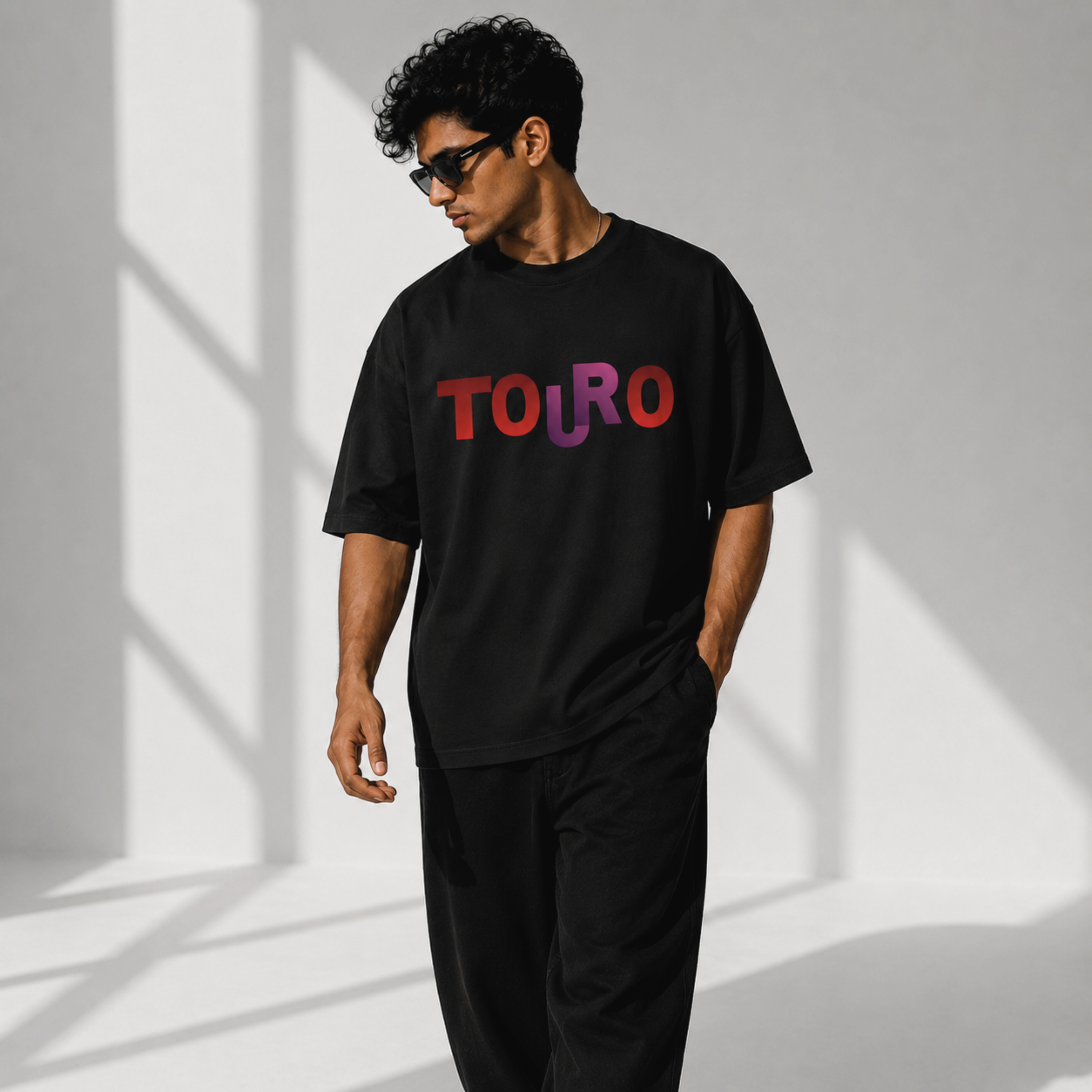 TOURO Oversized Graphic T-Shirt – "The Future Without Dreams"