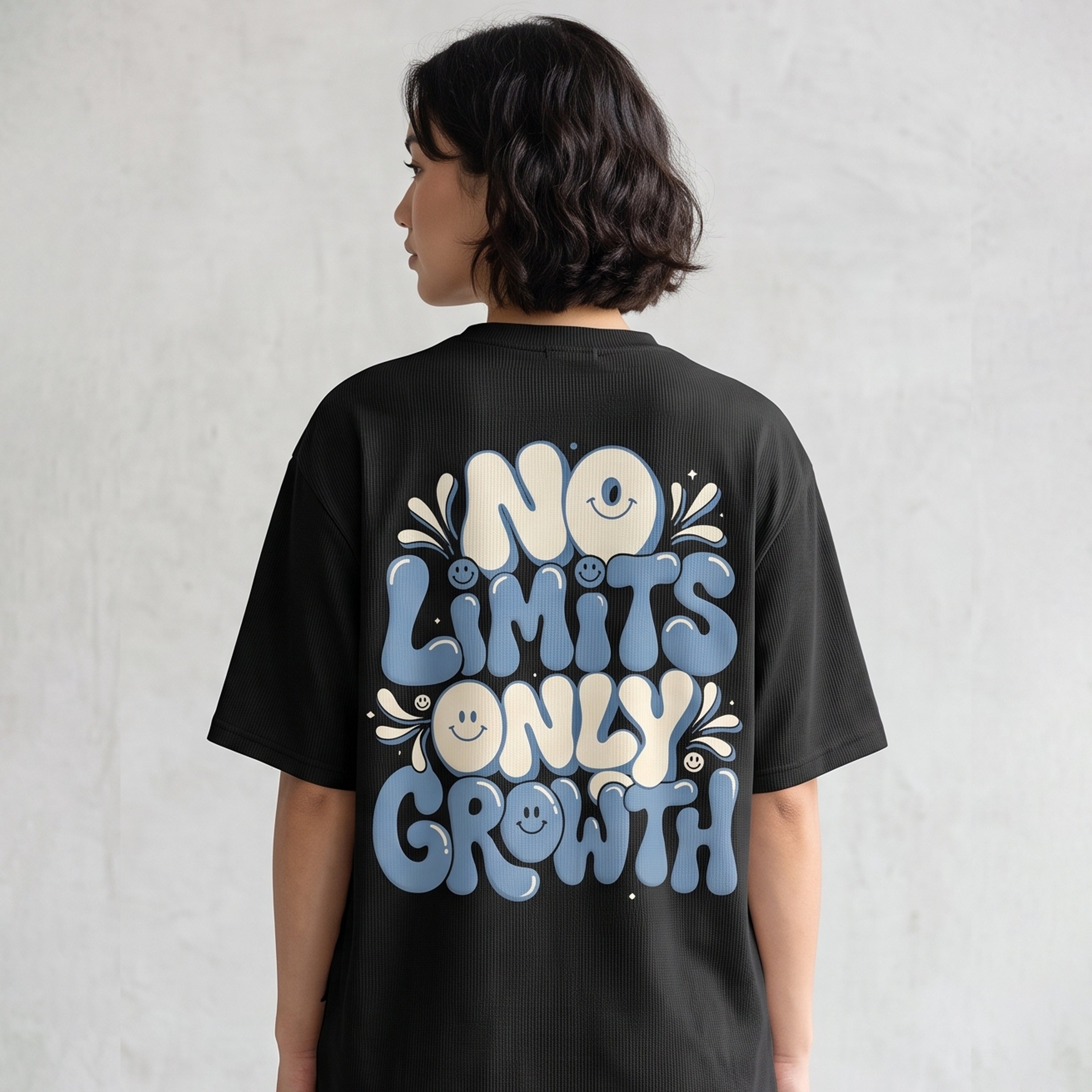 No Limits Only Growth Oversized Graphic T-Shirt – Black