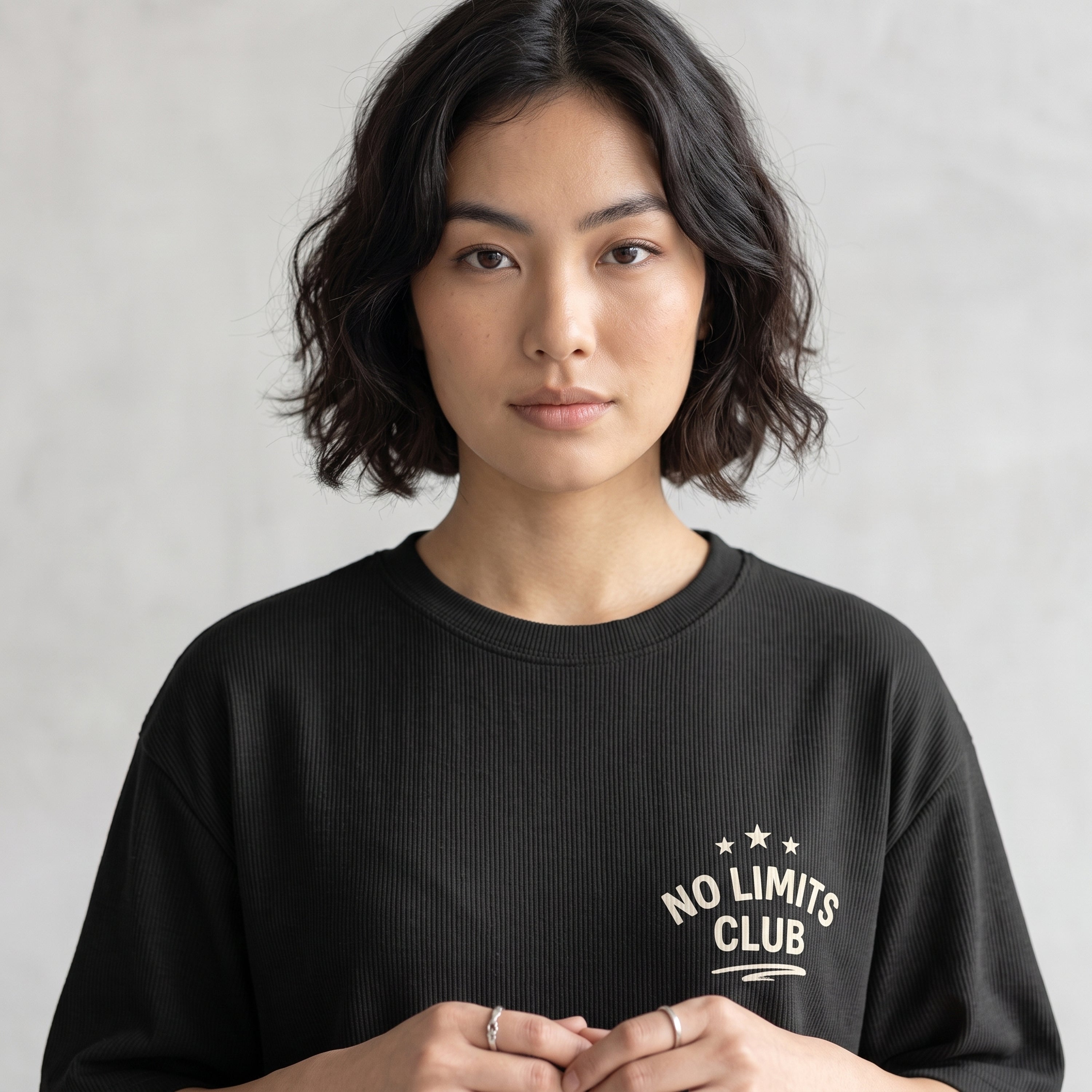 No Limits Only Growth Oversized Graphic T-Shirt – Black