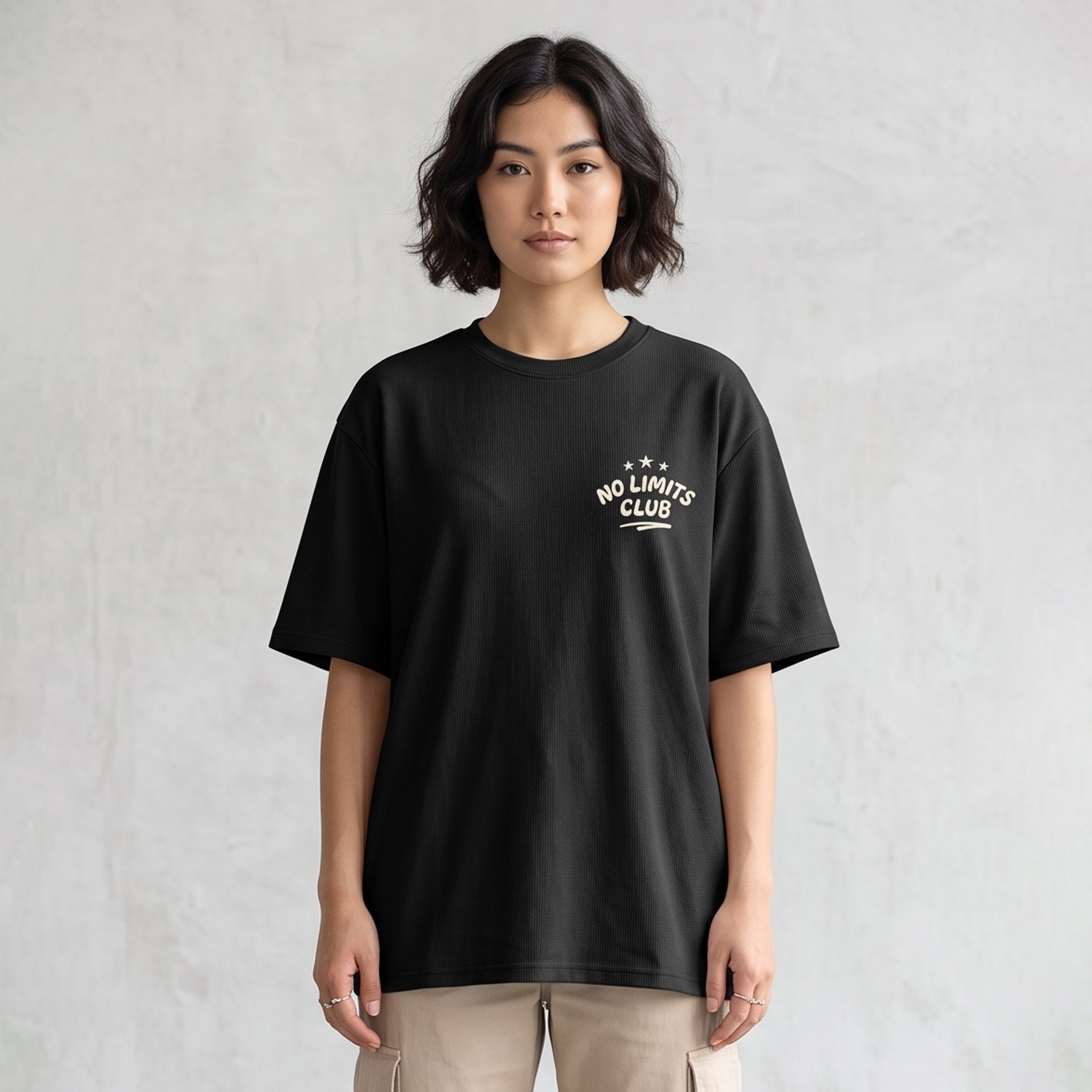 No Limits Only Growth Oversized Graphic T-Shirt – Black